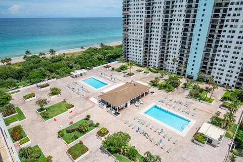 1201 S Ocean Drive # 1911N, Hollywood FL 33019