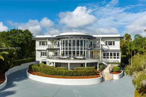 2827 S Indian River Dr, Fort Pierce FL 34982