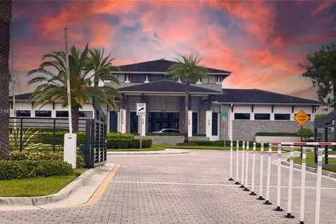 15593 NW 91st Ct, Miami Lakes FL 33018