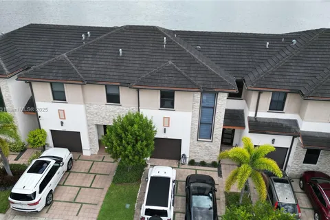 15593 NW 91st Ct, Miami Lakes FL 33018