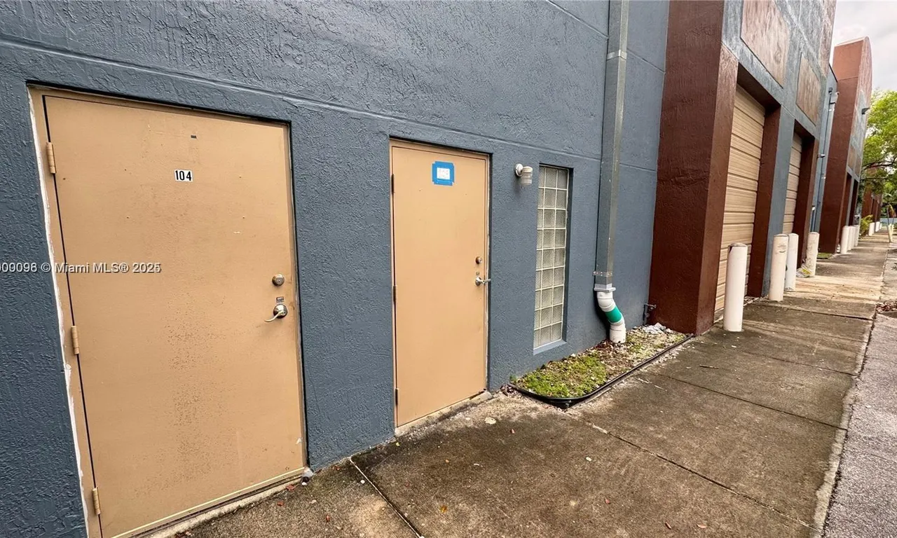 20200 NW 2nd Ave # A4, Miami Gardens FL 33169