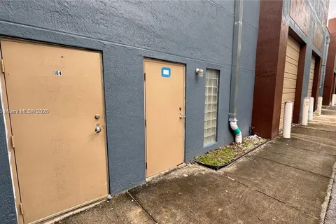 20200 NW 2nd Ave # A4, Miami Gardens FL 33169