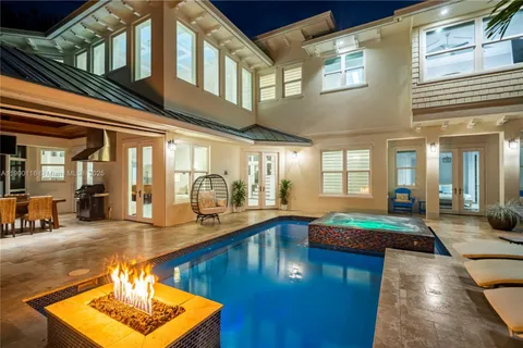 545 SW Indianola St, Stuart FL 34994