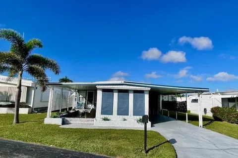 252 DAISY AVE, Fort Myers FL 33908