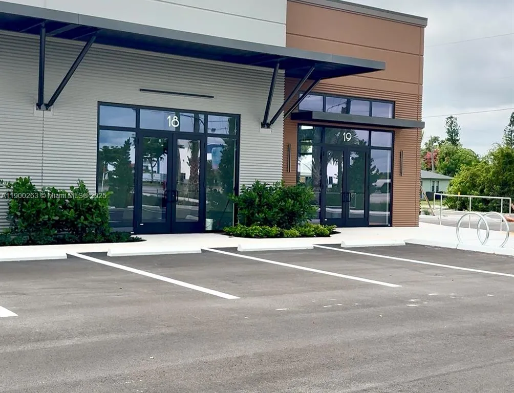 8156 Alico Rd UNIT 8, Fort Myers FL 33912