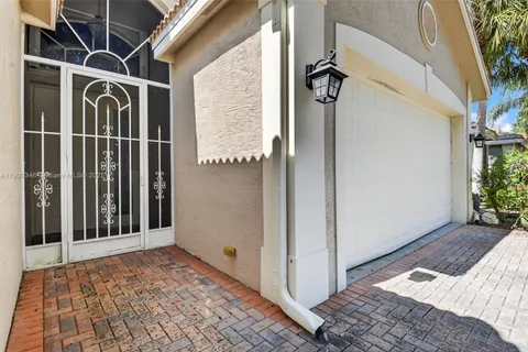 7915 Sundial Harbor Pt, Lake Worth FL 33467