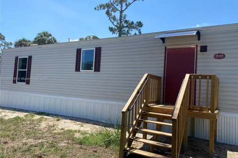 8018 Grady Dr, Fort Myers FL 33917