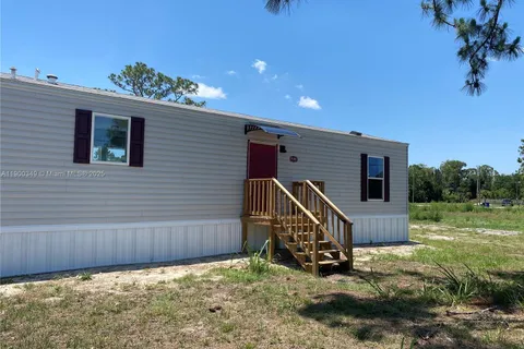 8018 Grady Dr, Fort Myers FL 33917