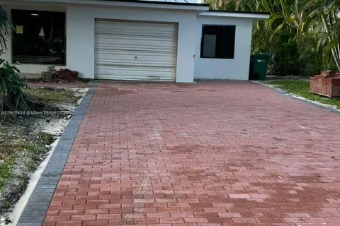 454 Dover Rd, Jupiter FL 33469