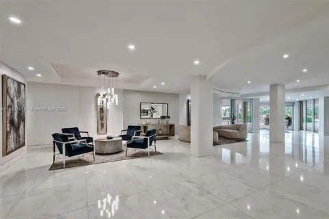 3546 S Ocean Blvd # 623, South Palm Beach FL 33480