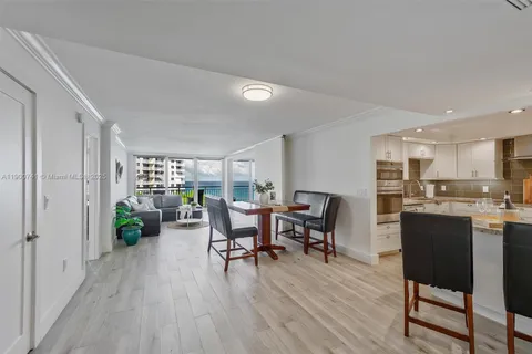 3546 S Ocean Blvd # 623, South Palm Beach FL 33480