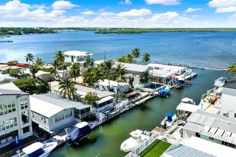 124 Valjean Ln, Tavernier FL 33070