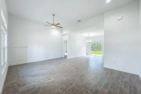 2617 De groodt Rd SW, Palm Bay FL 32908