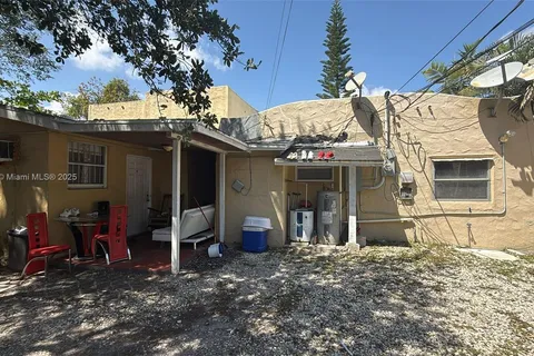 1340 Peri St, Opa-Locka FL 33054