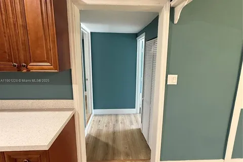 2409 SE 2nd Ave SE, Vero Beach FL 32962