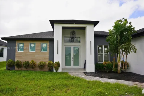 322 NW 9th st, Cape Coral FL 33993