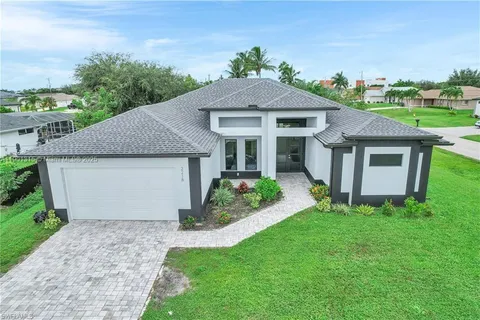 2218 SW 25th st, Cape Coral FL 33914