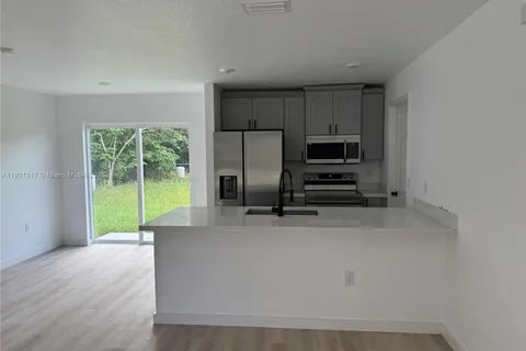 41 Juniper Loop Ct, Ocala FL 34480