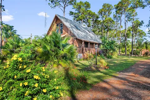 1104 Hyacinth Ave, Sebring FL 33875