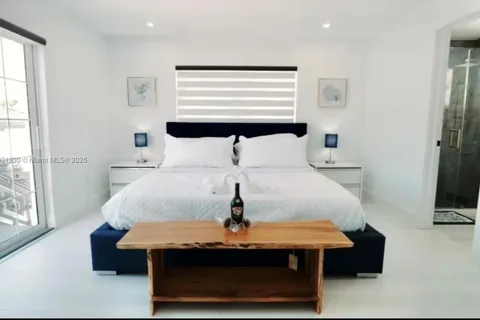 2133 Yellowtail Ave, Marathon FL 33050