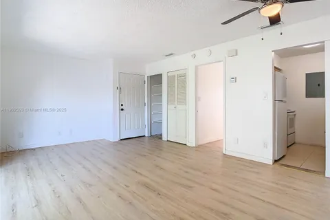 7309 Daniel Webster Dr # 2B, Winter Park FL 32792