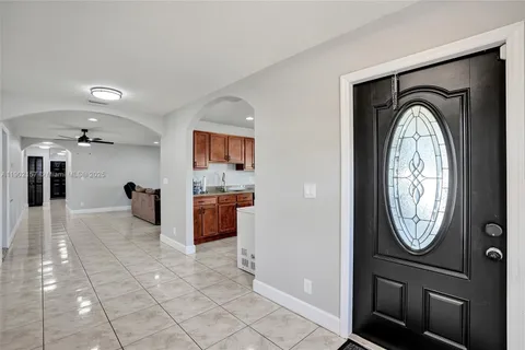 1607 S N St, Lake Worth FL 33460