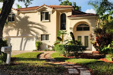 11281 Reveille Rd, Cooper City FL 33026