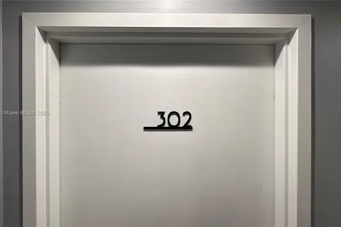 1120 98th St # 302, Bay Harbor Islands FL 33154