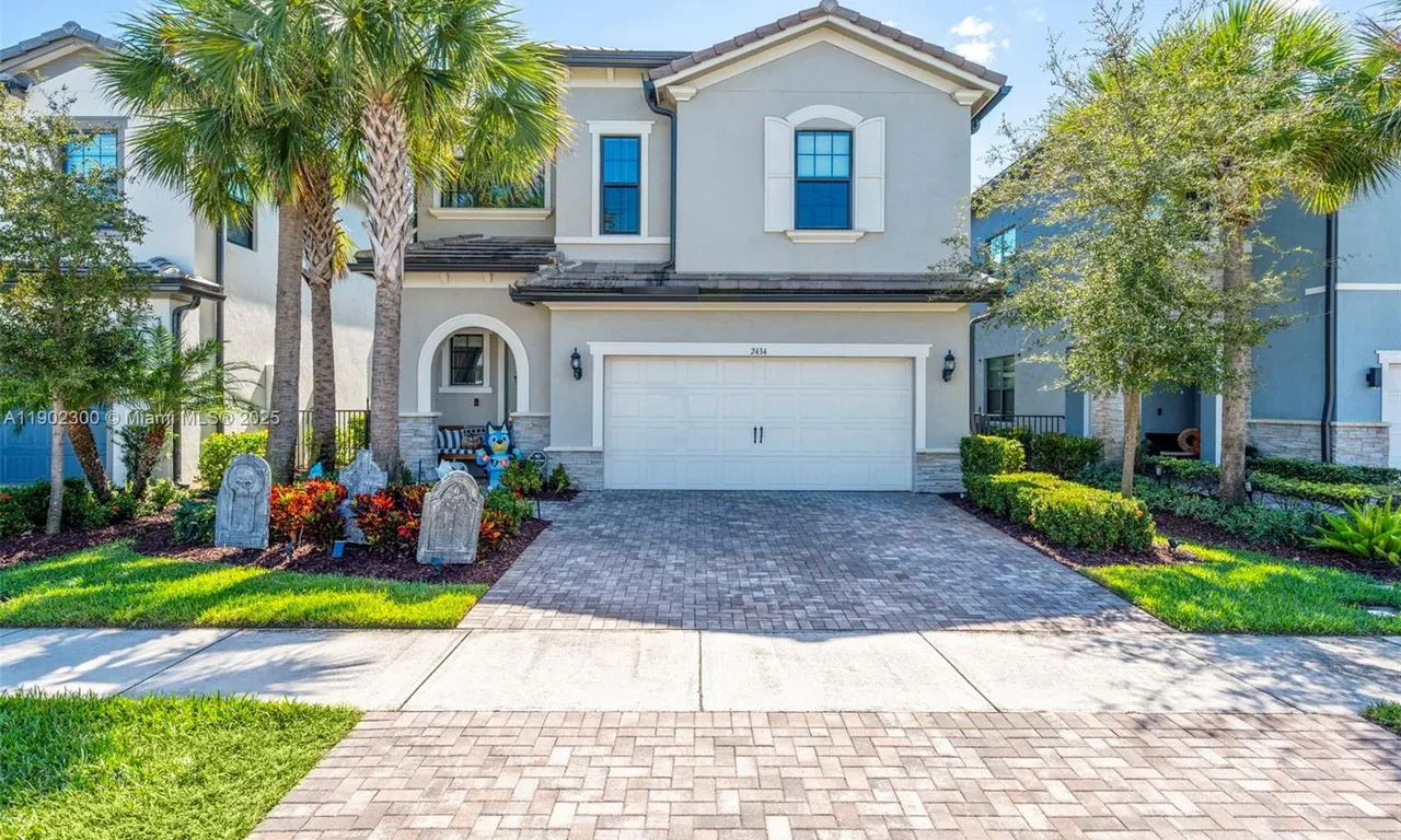 2434 Primrose Pl, Oakland Park FL 33309