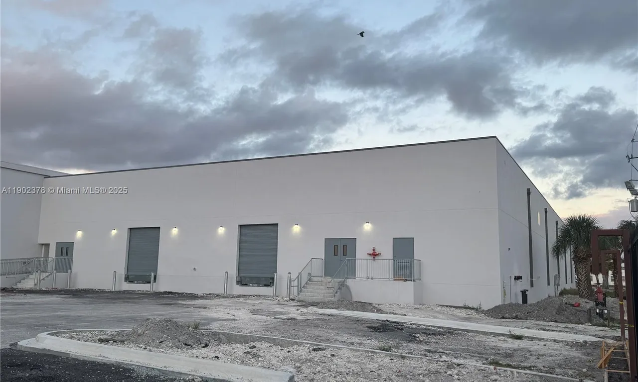 4511 NW 133rd St, Opa-Locka FL 33054