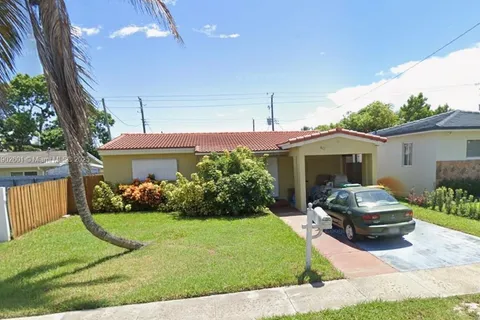 40 SE 3rd Ter, Dania Beach FL 33004