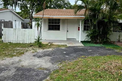 411 NE 57th Ct, Oakland Park FL 33334