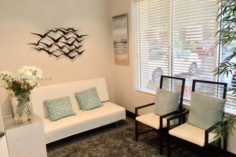 7765 NW 146th St # 1, Miami Lakes FL 33016