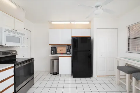 1720 Hammock Blvd # 209, Coconut Creek FL 33063