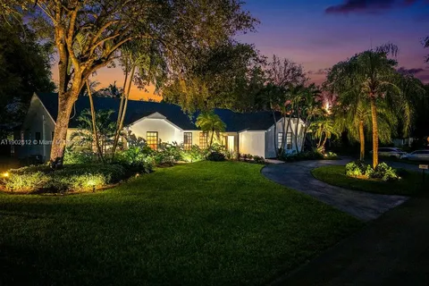 7620 SW 170th St, Palmetto Bay FL 33157