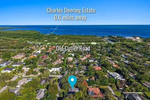 7620 SW 170th St, Palmetto Bay FL 33157