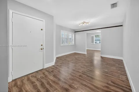 10753 Lenox Rd, Cooper City FL 33026