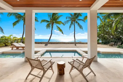 60 Ocean Front Dr, Key Largo FL 33037