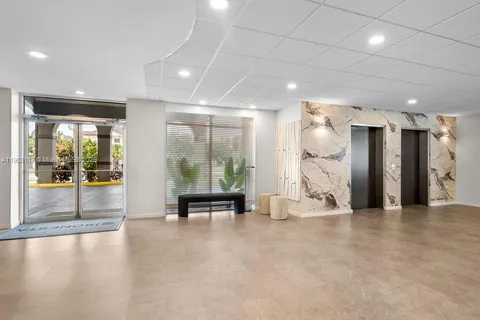 8101 Aircenter Ct, Orlando FL 32809