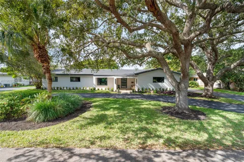 14270 SW 73rd Ave, Palmetto Bay FL 33158