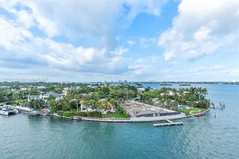 10300 W Bay Harbor Dr # 8B, Bay Harbor Islands FL 33154