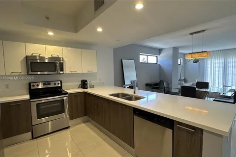 1120 98th St # 303, Bay Harbor Islands FL 33154