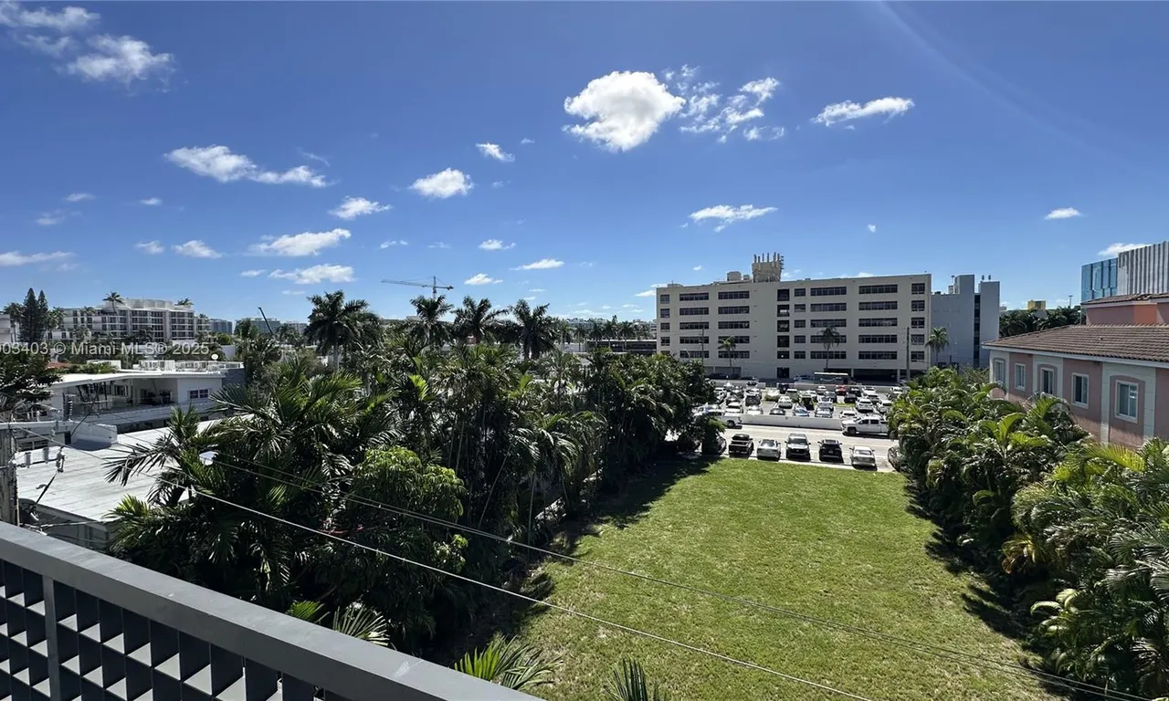 1120 98th St # 403, Bay Harbor Islands FL 33154