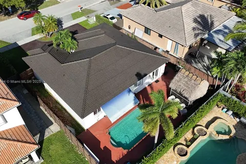 16691 NW 89th Pl, Miami Lakes FL 33018