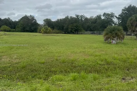 230 N Mayoral, Clewiston FL 33440