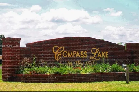 MOMENCE CT-Alford MOMENCE CT, Other City - In The State Of Florida FL 32420