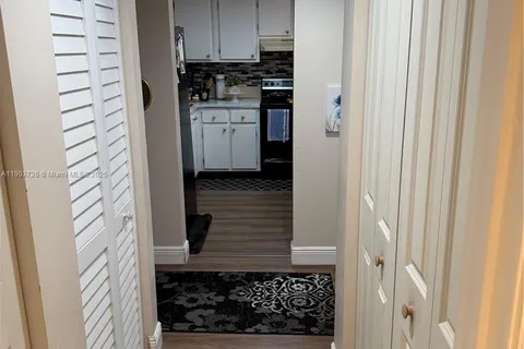 3121 NW 47th Ter # 412, Lauderdale Lakes FL 33319