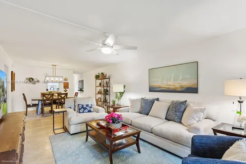 2301 Lucaya Ln # N2, Coconut Creek FL 33066