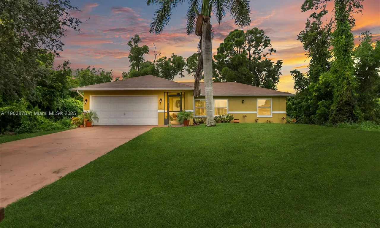 8434 Butternut Rd, Fort Myers FL 33967