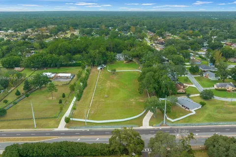 2704 SE 31 St, Ocala FL 34474